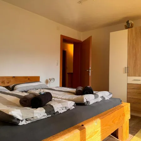 Wind Buam Huette Feriehus