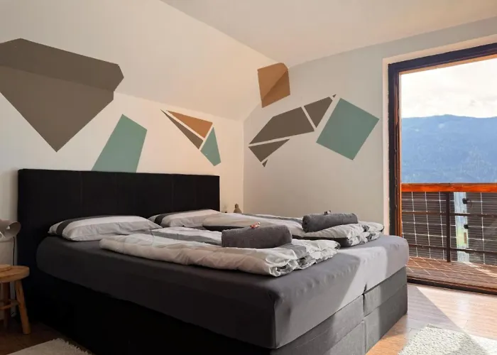 Wind Buam Huette Feriehus